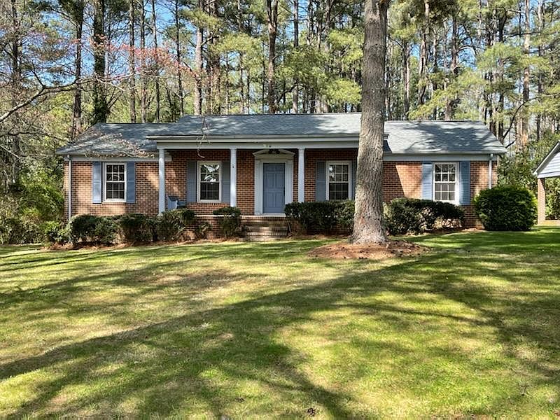 1st image of 712 Hutcheson Ln