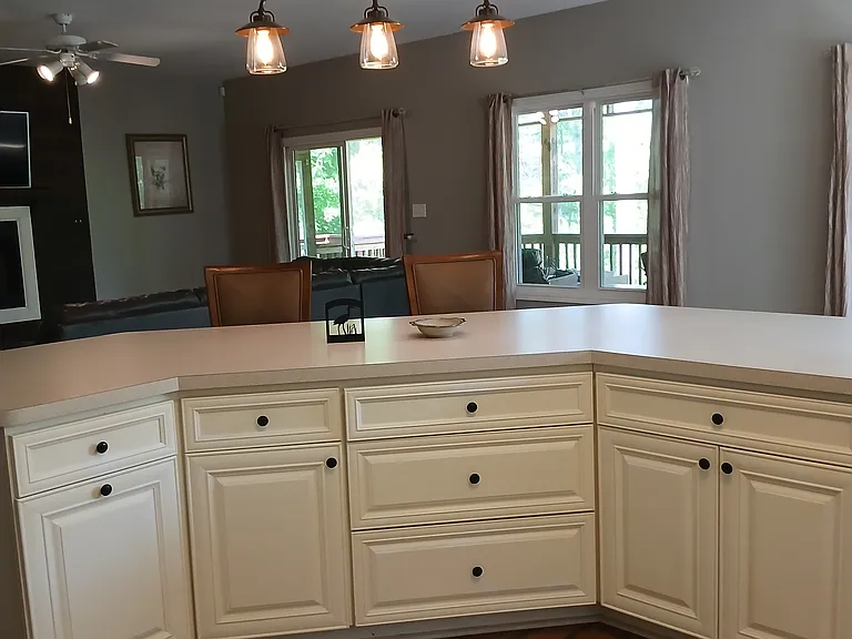 Kitchen island