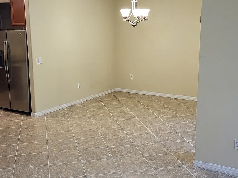 3642 Rodrick Cir — Photo 7