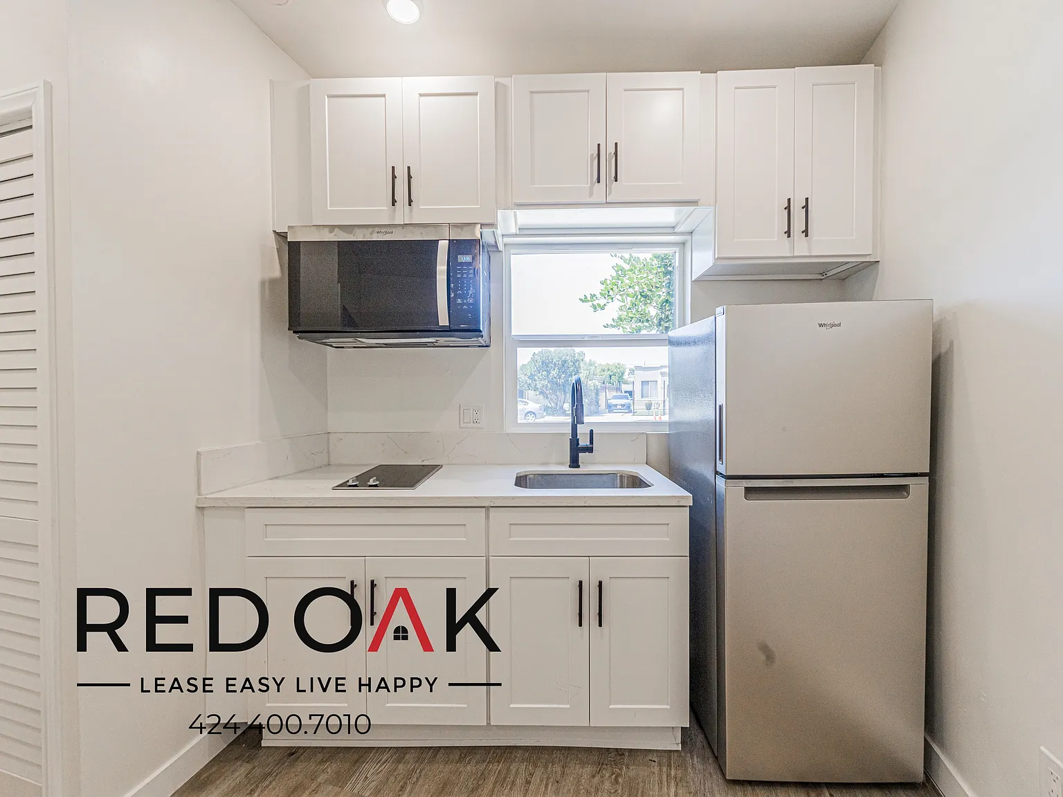 ~1 Month FREE~ Cozy Studio with Hardwood Style Floors, Kitchenette, and On-Site Laundry ~ In Vibr... — Photo 3