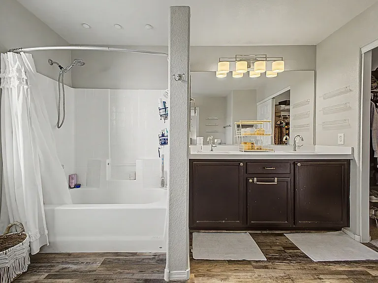 10540 Blanca Peak Ave — Photo 14