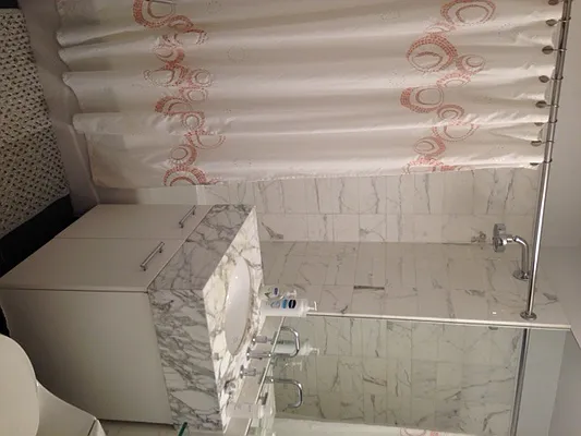 Rented by Tower 31 Leasing Office | media 27