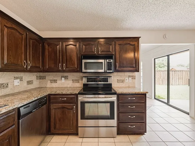 3252 Anchor Dr — Photo 11