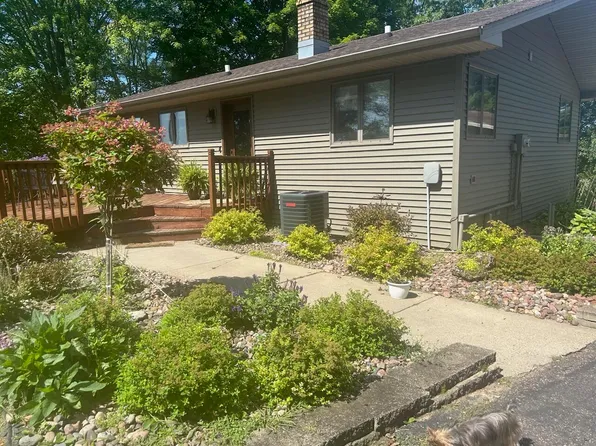 W1054 Albany S - E, Albany, WI 54755