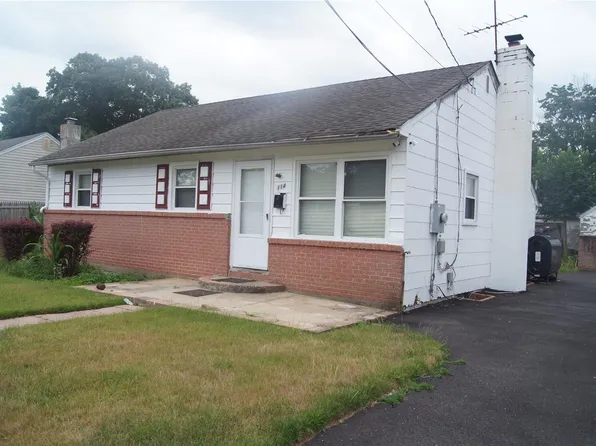 114 N 19th Street, Wyandanch, NY 11798