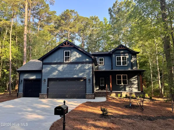 672 Willow Lane, Vass, NC 28394