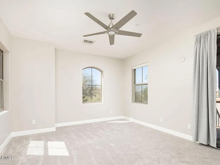 9818 E Edgestone Dr — Photo 20