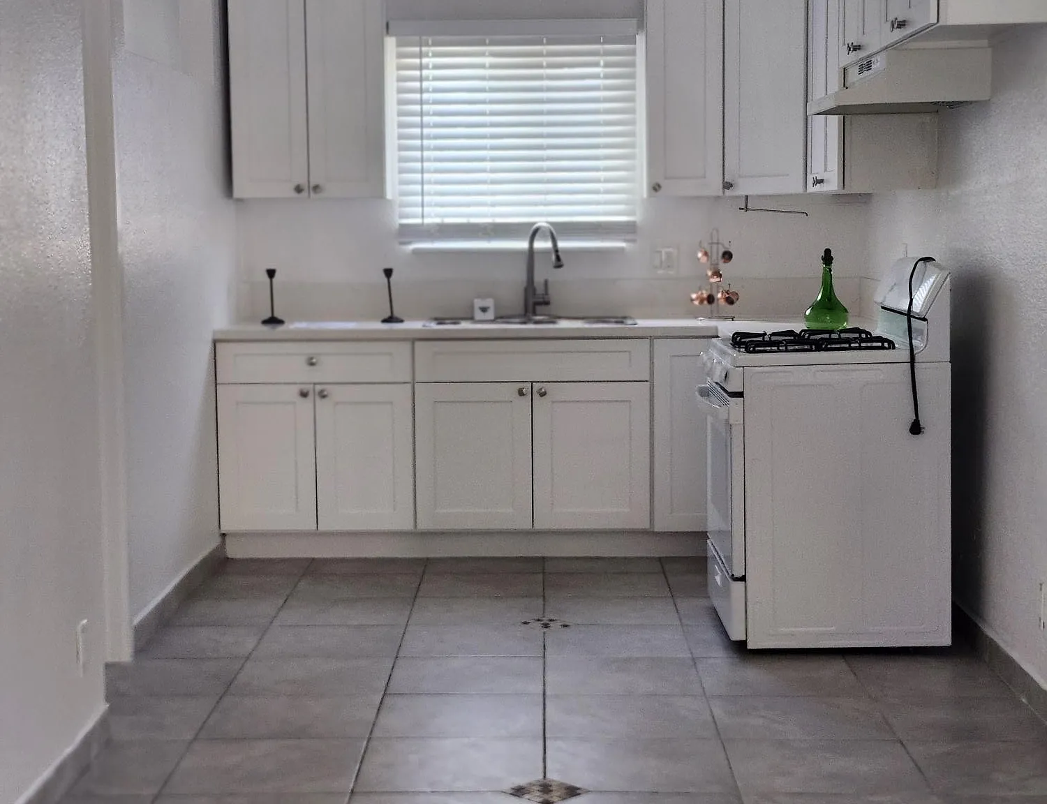 2 bed, $1,795 — Photo 1
