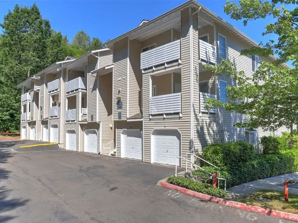 801 Rainier Avenue N #G239, Renton, WA 98057