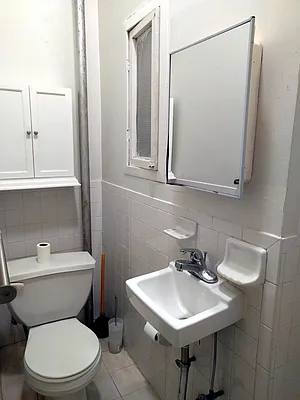 Rented by Union Square Property Management | media 8