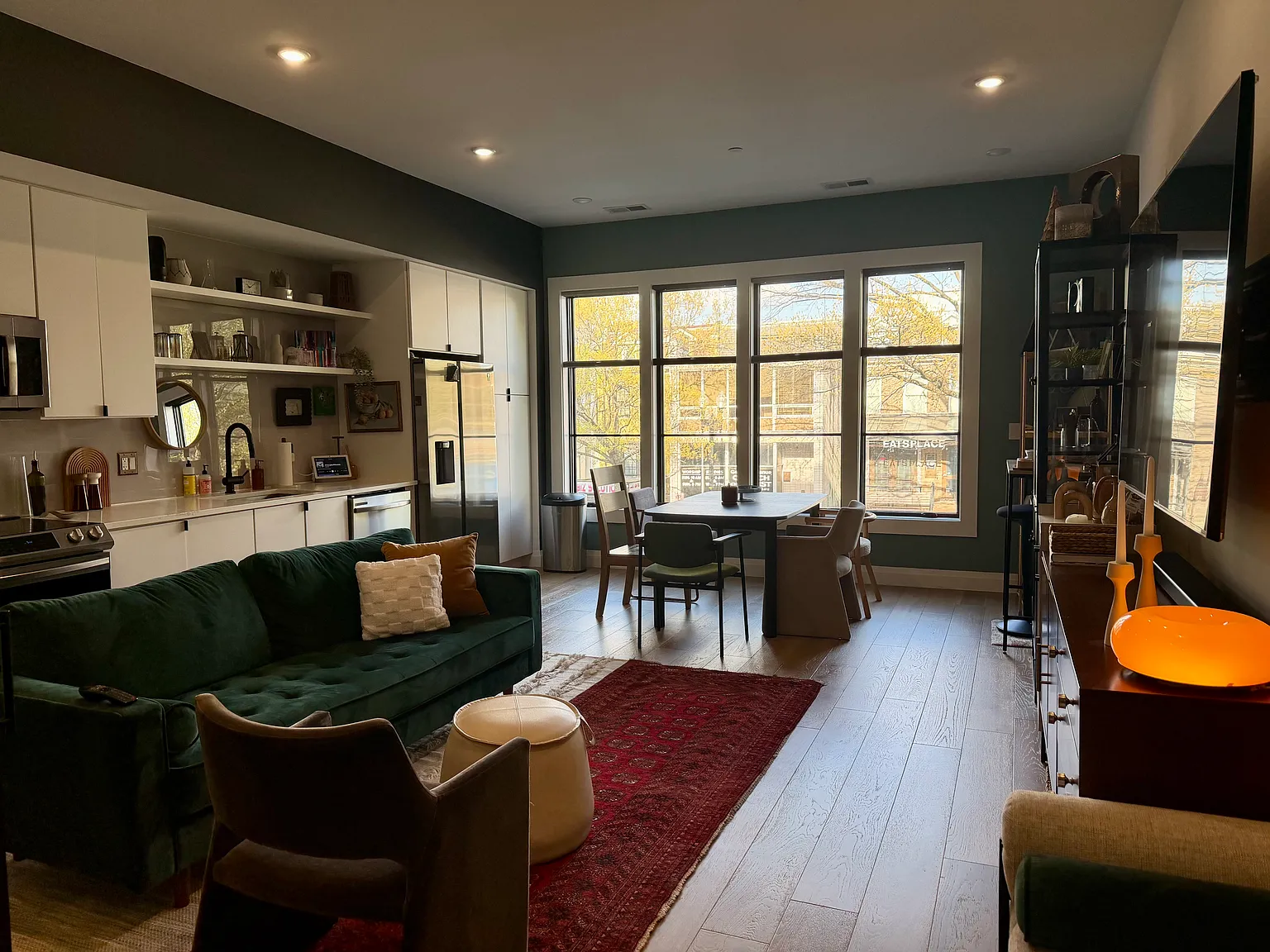 1 bed, 760 sqft, $2,250 — Photo 2