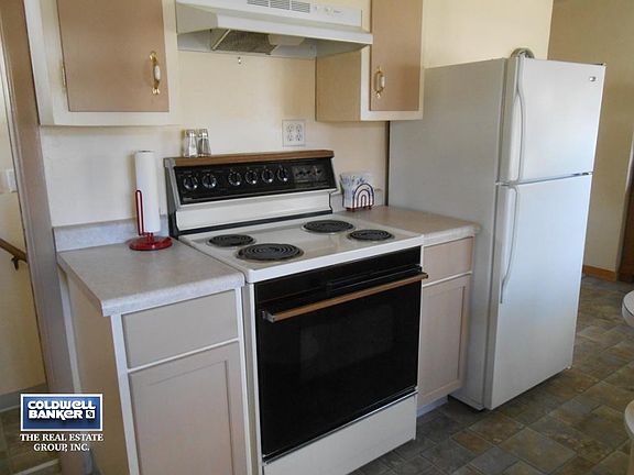 Appliances included!
