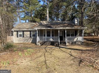 1865 Red Rose Ln, Loganville, GA 30052