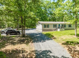 2002 Brushy Rd, Centerville, TN 37033