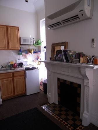 2nd image of 119 Berkeley St APT 21A