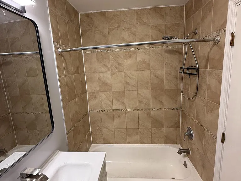 2611 S 9th St #2 — Photo 7