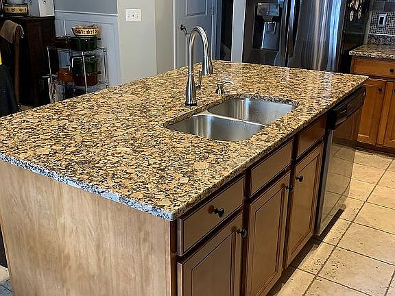 3rd image of 2673 Sheffield Hill Way