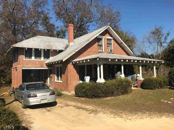 104 Oak St, Sylvania, GA 30467