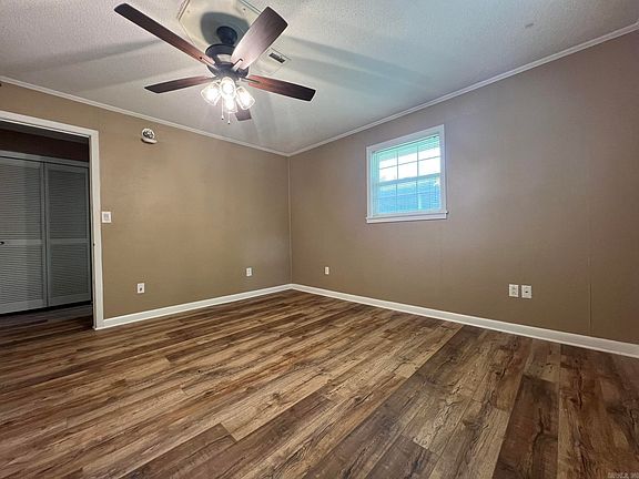 5th image of 306 Tilden St
