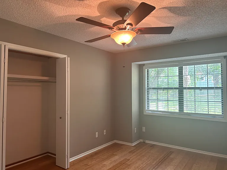 3903 Willshire Dr — Photo 16