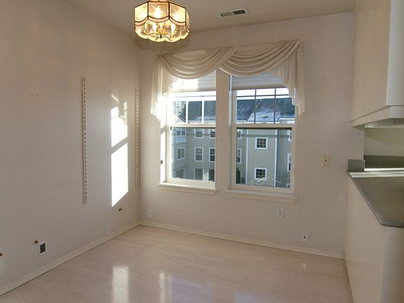 4th image of 4133 224th Ln SE APT 314
