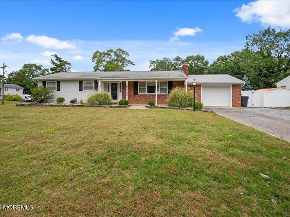 14 Maine Street, Toms River, NJ 08753