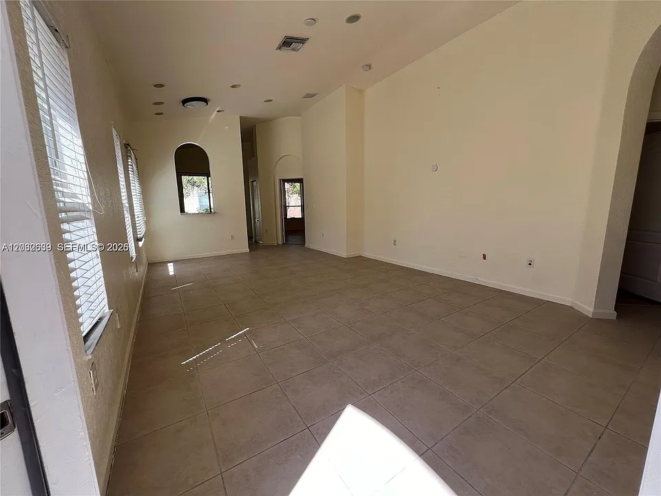 2240 Portofino Ave