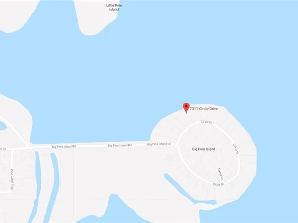 7311 Circle Dr, Lady Lake, FL 32159