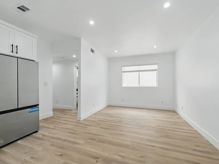 5614 Castana Ave #1&2 — Photo 16