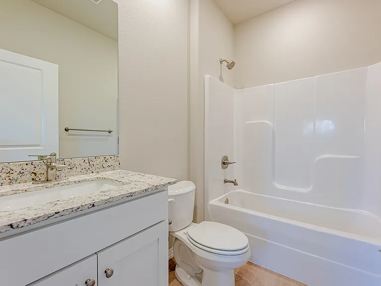 1408 SW Casuarina Dr #2 — Photo 11