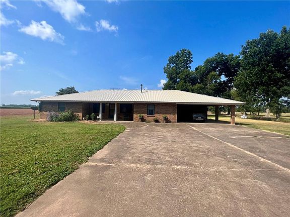 2nd image of 110 Bayou Rouge Rd