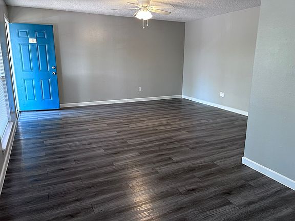 2nd image of 1609 W McIntyre St APT 6