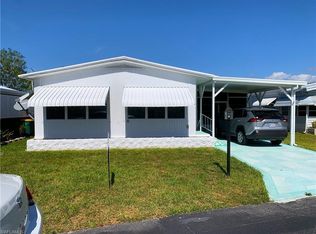 17 Amethyst Ave #A, Naples, FL 34114