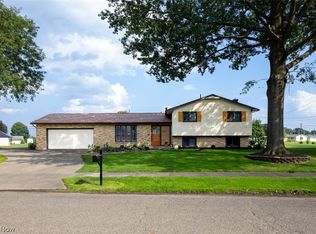 1133 3rd St SW, New Philadelphia, OH 44663