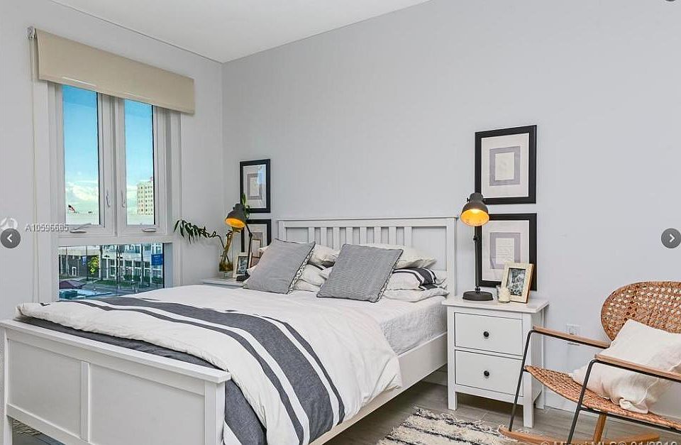 1st image of 321 NE 26th St #8