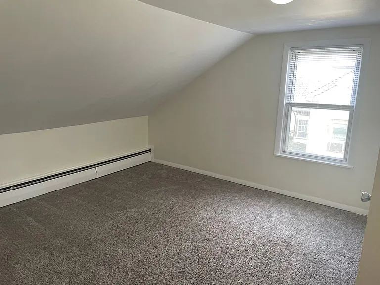 16 Border St — Photo 9