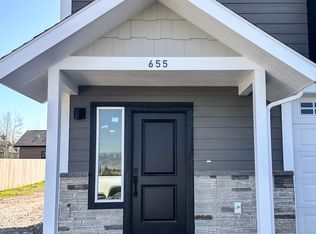 655 Booshway St, Driggs, ID 83422