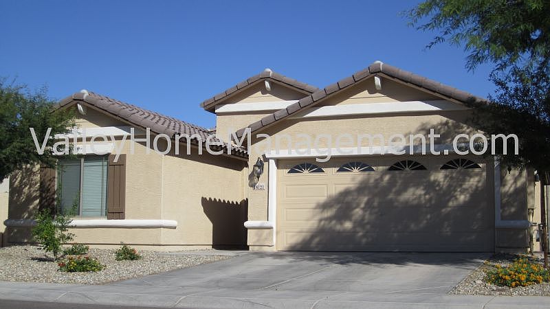 1st image of 18121 W Saguaro Ln