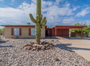 9750 E Deer Trl, Tucson, AZ 85748