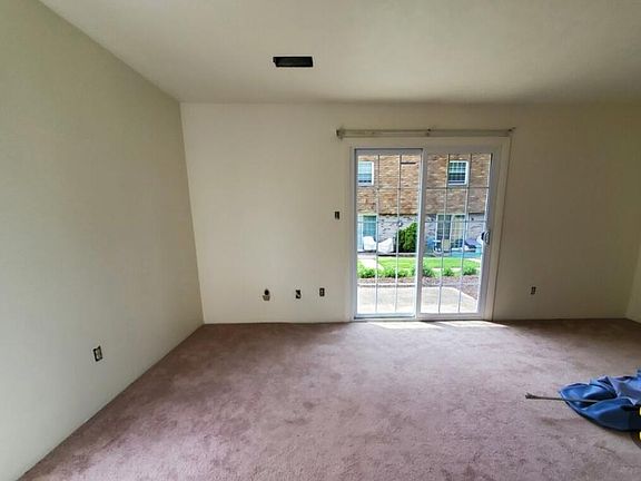 3rd image of 501 Maryland Ave #I