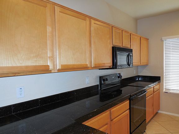 5th image of 2850 N Paisley Ln