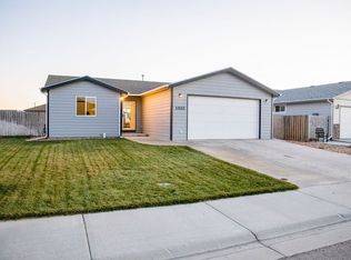 1933 Inca Trl, Bar Nunn, WY 82601