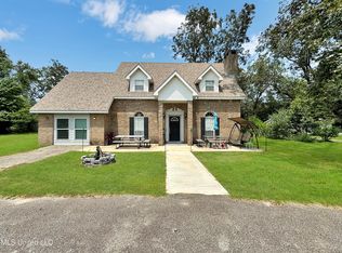 19378 Bell Creek Rd, Perkinston, MS 39573