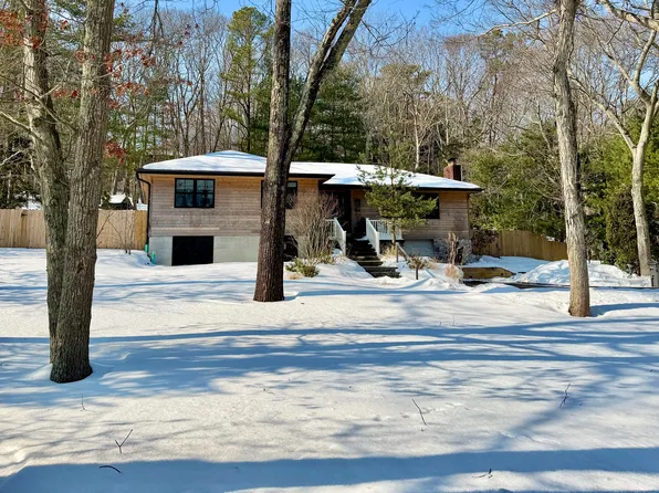 31 Stoney Hill Rd, Sag Harbor, NY 11963