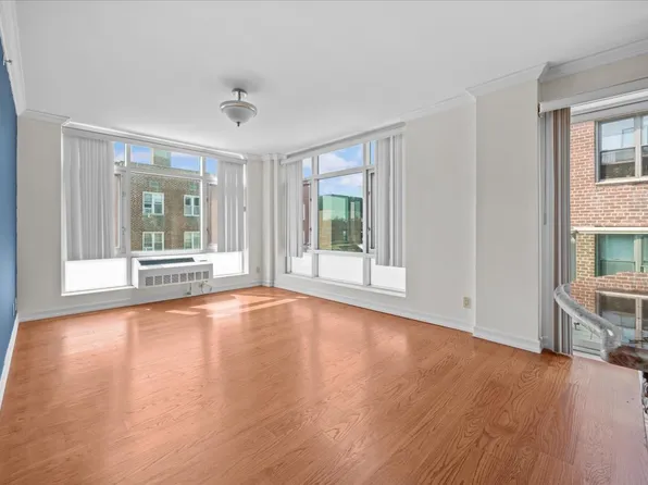 3511 Cambridge Avenue 6B image 1 of 13