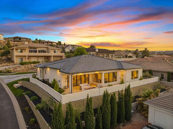 2252 S Fairway Hills Dr, Saint George, UT 84770