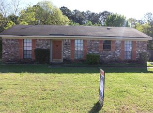 928 David Dr, Montgomery, AL 36117
