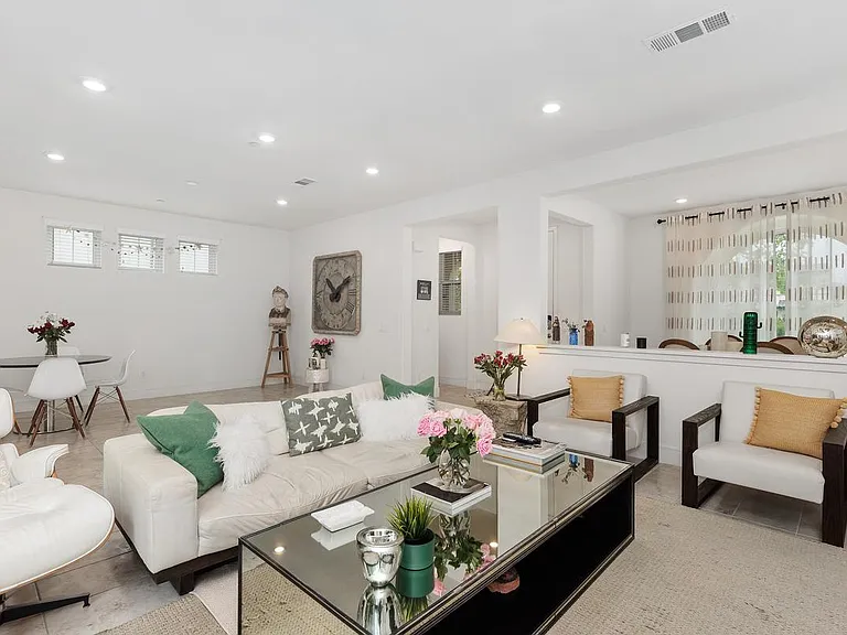 6640 Solterra Vista Pkwy — Photo 7