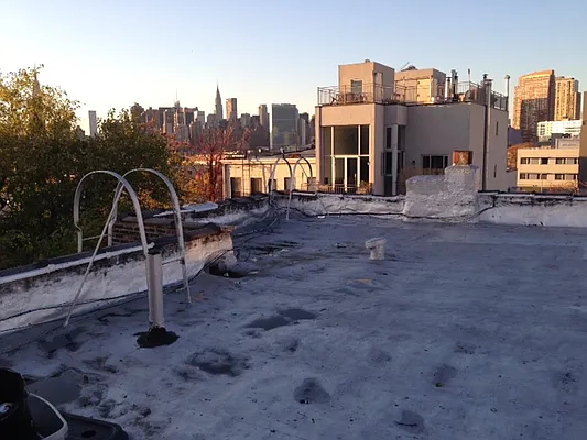 Rented by David Francis New York LLC | media 6