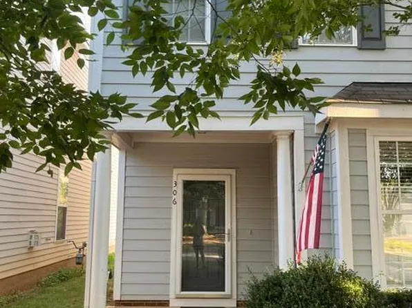 306 Danbury Ct, Pittsboro, NC 27312